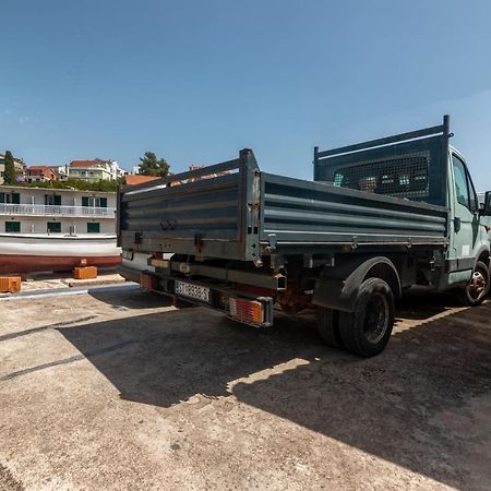 Apartments And Rooms With Parking Space Hvar - 15706 Hvar Town Exterior photo